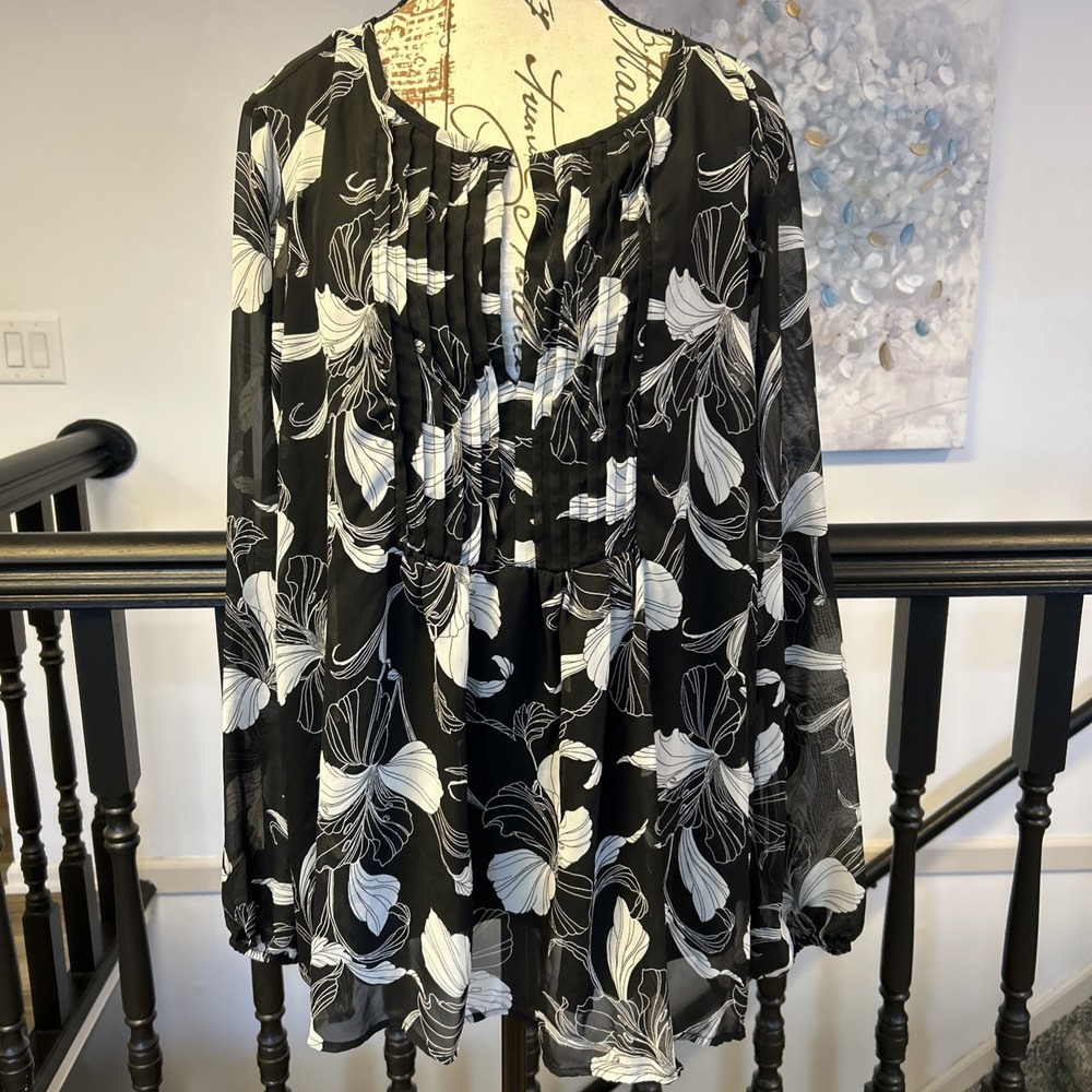 Lane Bryant Women Long Sleeve Blouse Shirt Top‎ Size 24 Black/white Floral